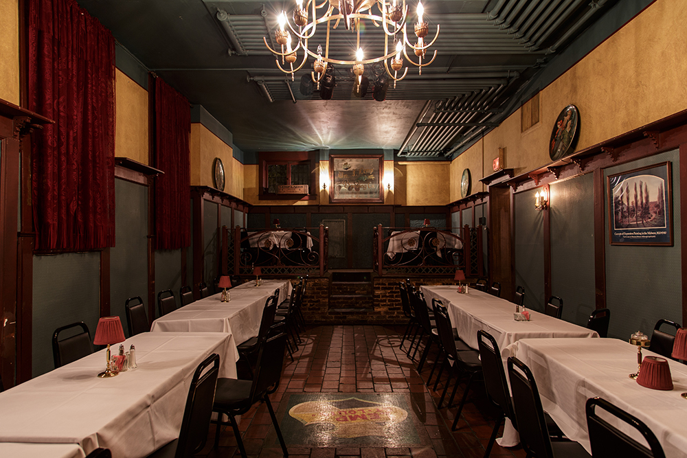 Lemp Mansion copyright 2023 sublunar