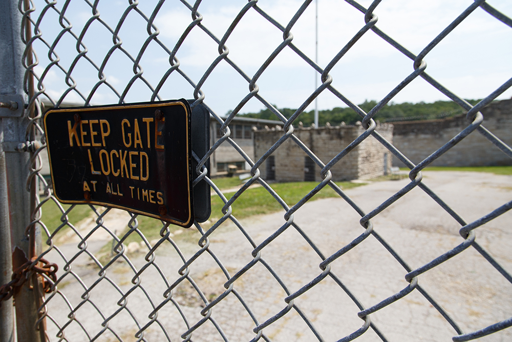 Missouri State Penitentiary © 2014 sublunar