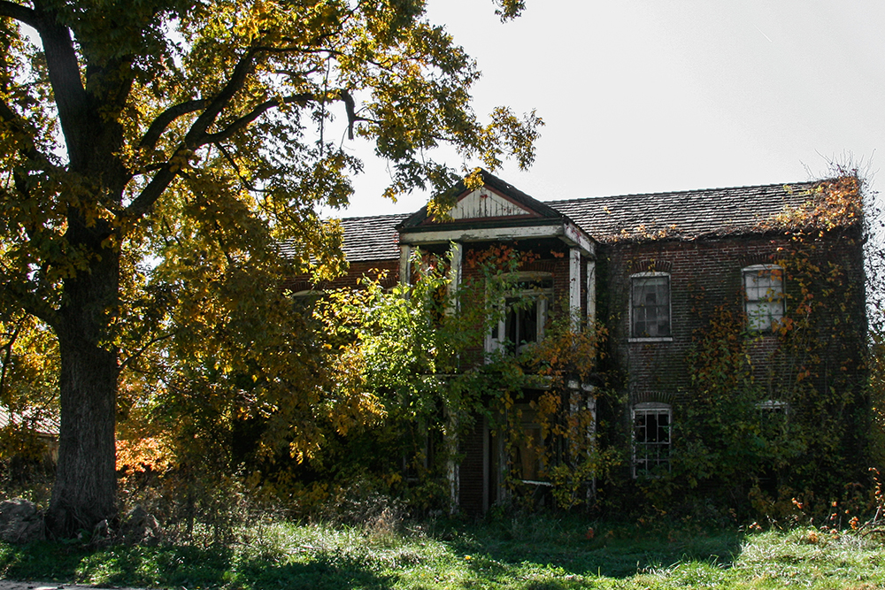 Old House #1 copyright 2023 sublunar